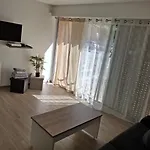 Pied A Terre En Duo شقة مينتون