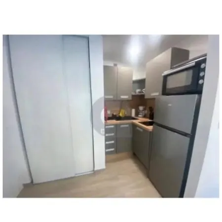 Pied A Terre En Duo Menton