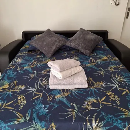 Studio/appartement Proche De La Gare Et De La